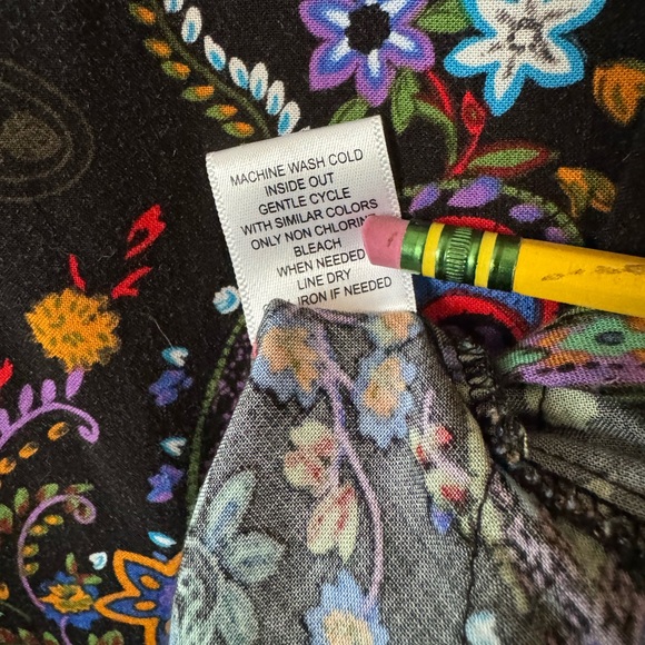 Black cap sleeve colorful printed top from Pretty Rebellious size Medium - Picture 2 of 6